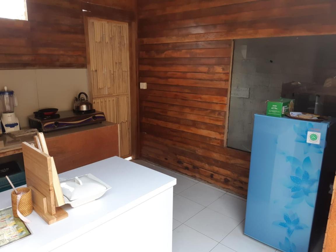 Kakiang Homestay Nusa Lembongan  Luaran gambar